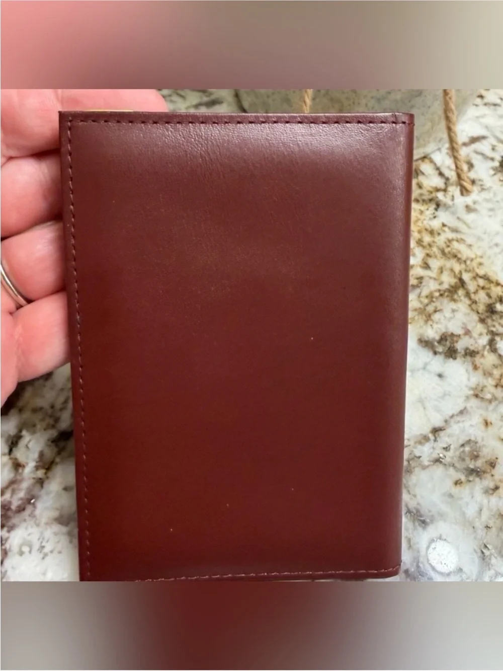 Cartier Vintage And Elegant Leather Card Holder/ Multi-Use Leather